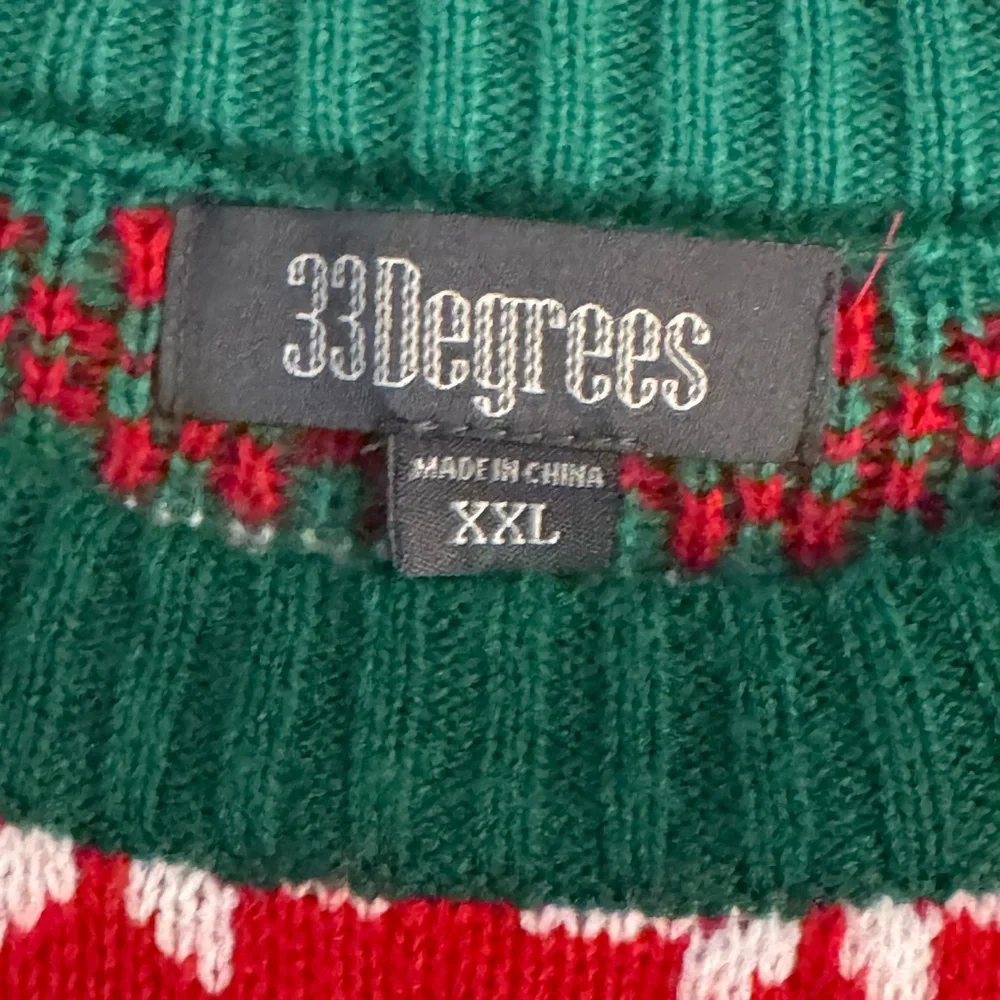 33 Degrees Cat ‘Ugly’ Christmas Sweater, Soft Comfy Cozy - Picture 5 of 10